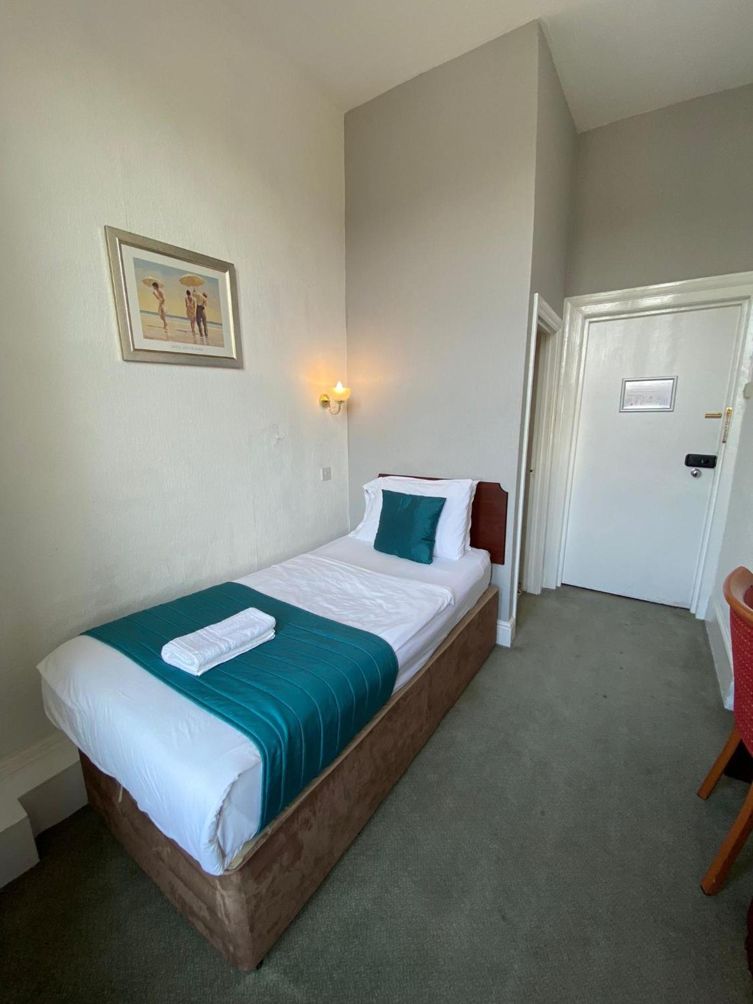 Tor Park Hotel Torquay Exterior photo